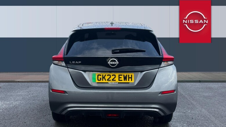 Nissan LEAF 110kW Tekna 39kWh 5dr Auto Electric Hatchback